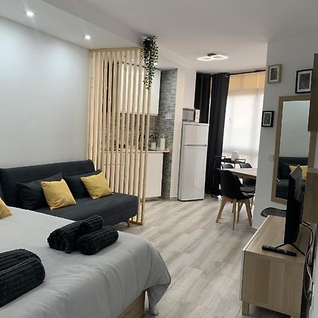 Precioso Estudio Frente Al Mar Con Piscina Benalmádena Dış mekan fotoğraf
