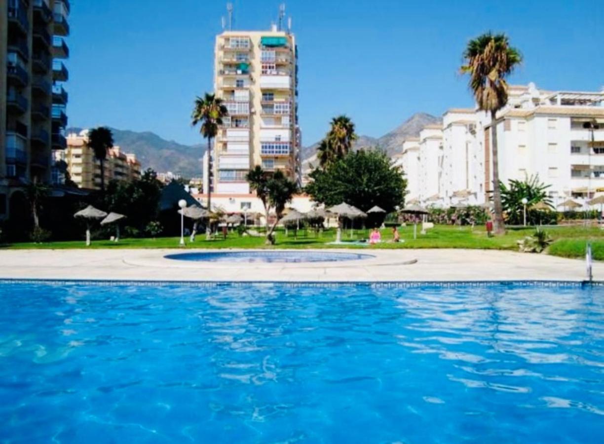 Precioso Estudio Frente Al Mar Con Piscina Benalmádena Dış mekan fotoğraf